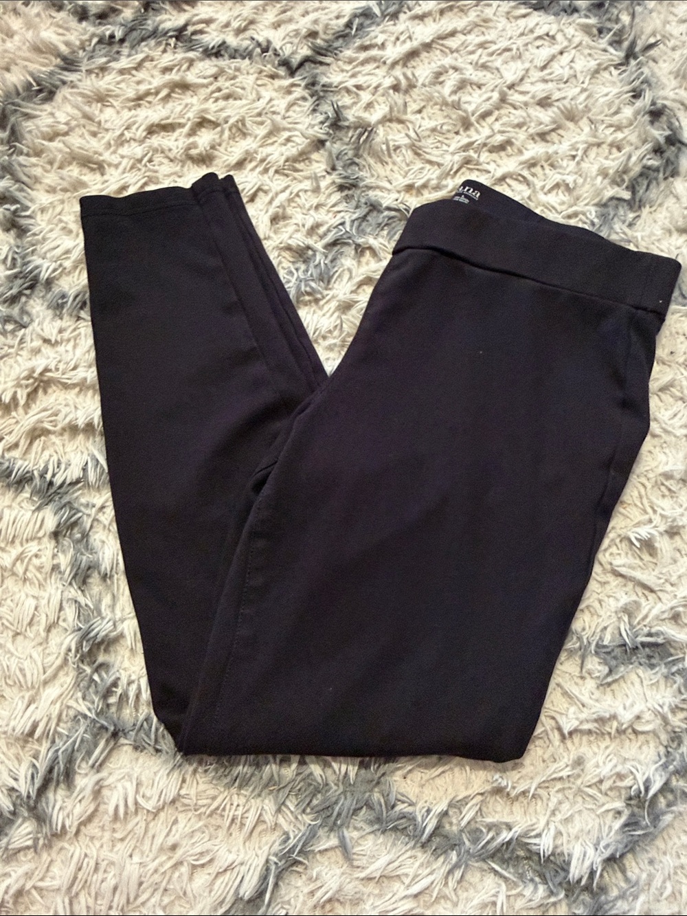 Black a.n.a Ponte leggings
